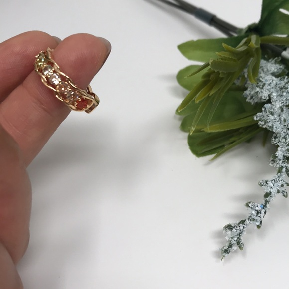 Ring - Picture 5 of 5